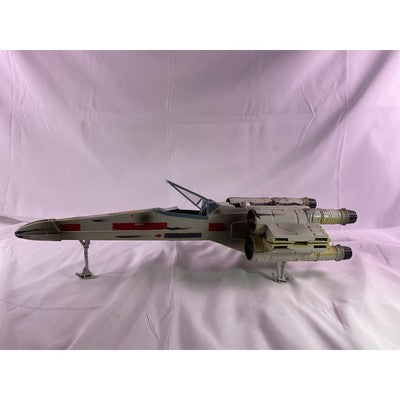 Hasbro Star Wars X-Wing Fighter Lucas Films Starship 2002 Gray